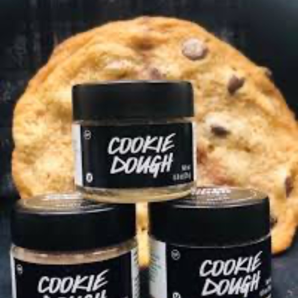 LUSH “Cookie Dough” Lip Scrub 0.8 oz. VEGAN - Picture 8 of 8